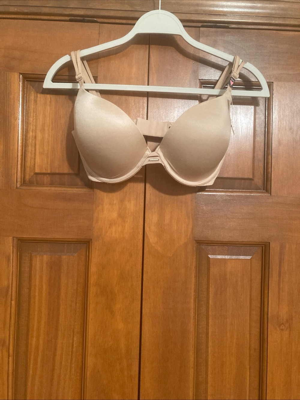 NWT Victoria's Secret Light Beige push-up underwire T-Shirt Bra women’s 32DDD